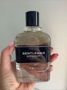 Givenchy Gentleman - Black and Clear Bottle